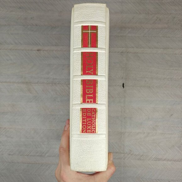 Catholic Deluxe Edition Holy Bible 1961 Vintage Hardcover Confraternity - Picture 8 of 11